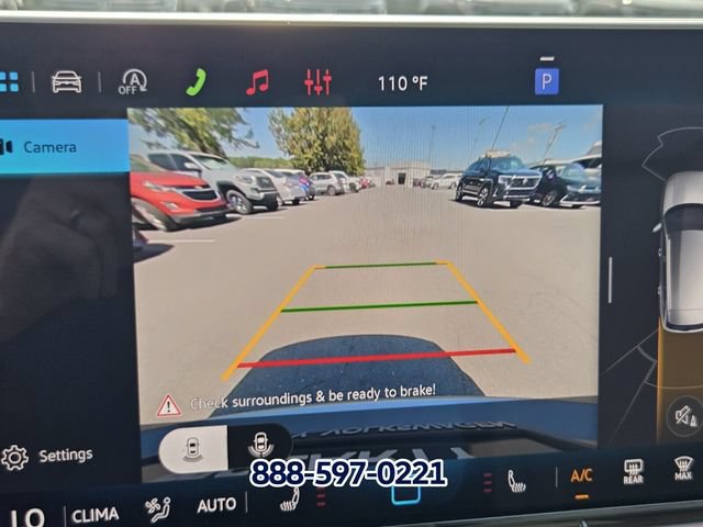 New 2026 Volkswagen Tiguan SE FWD image 16