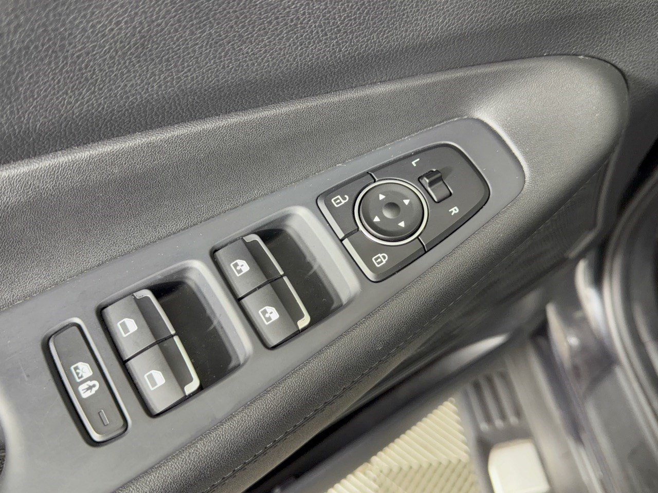 Used 2023 Hyundai Santa Fe XRT FWD image 15