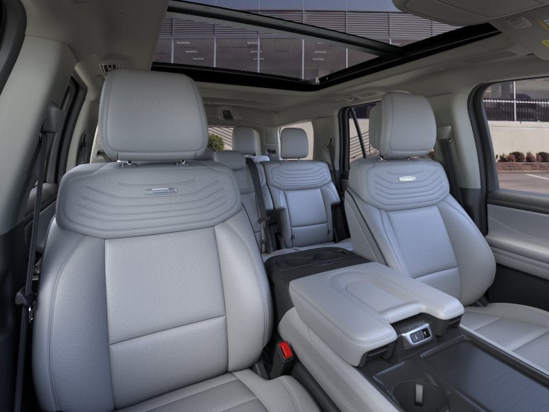 New 2026 Ford Expedition Platinum w/ Platinum Ultimate Package AWD/4WD image 33