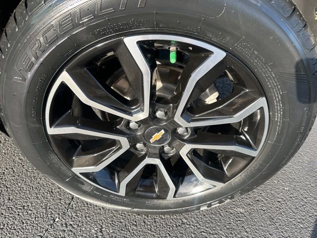 Used 2021 Chevrolet TrailBlazer ACTIV w/ Technology Package image 32