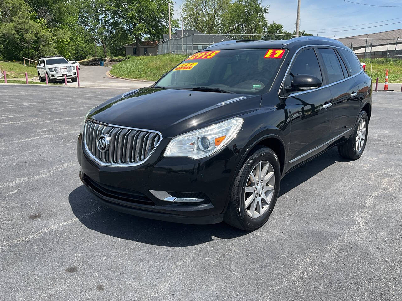 Used 2017 Buick Enclave Leather AWD/4WD image 30