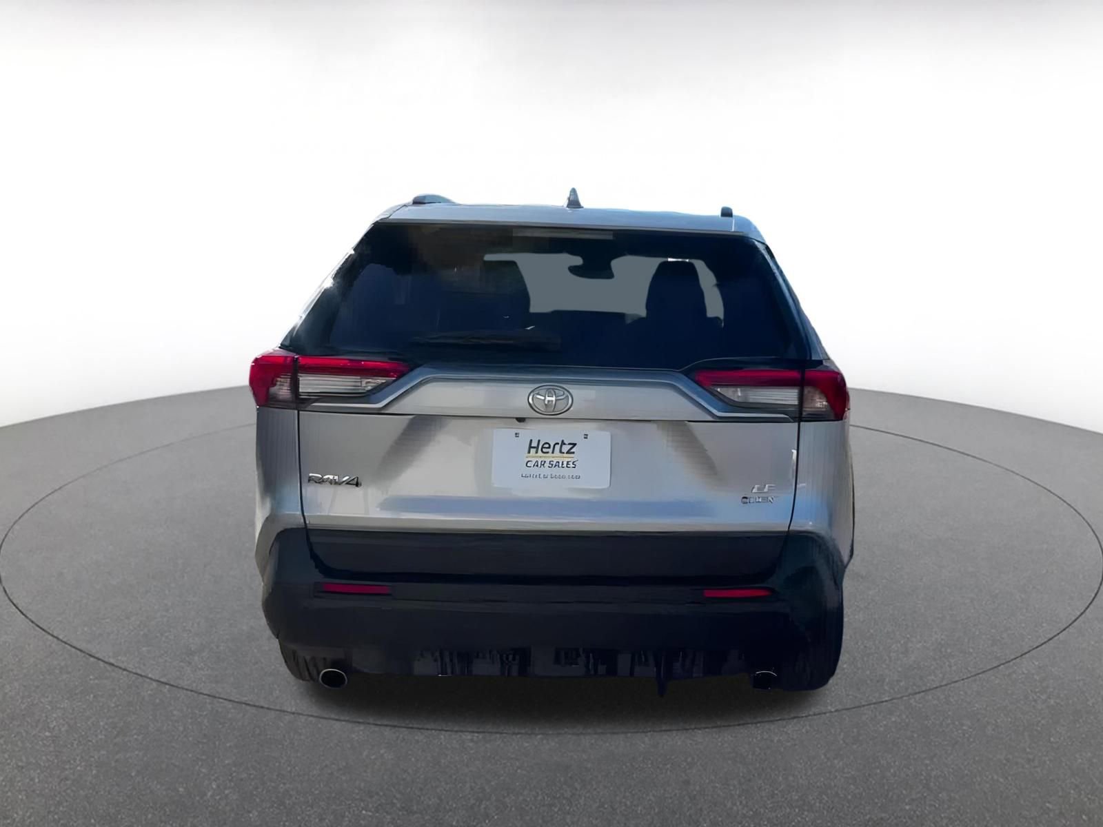 Used 2025 Toyota RAV4 LE image 12