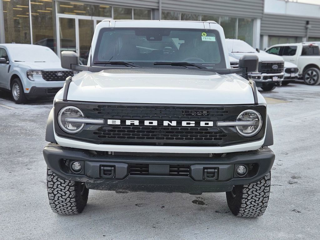 New 2025 Ford Bronco Badlands w/ Black Appearance Package image 8