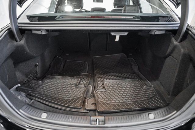 Used 2018 Mercedes-Benz E 300 E 300 image 9