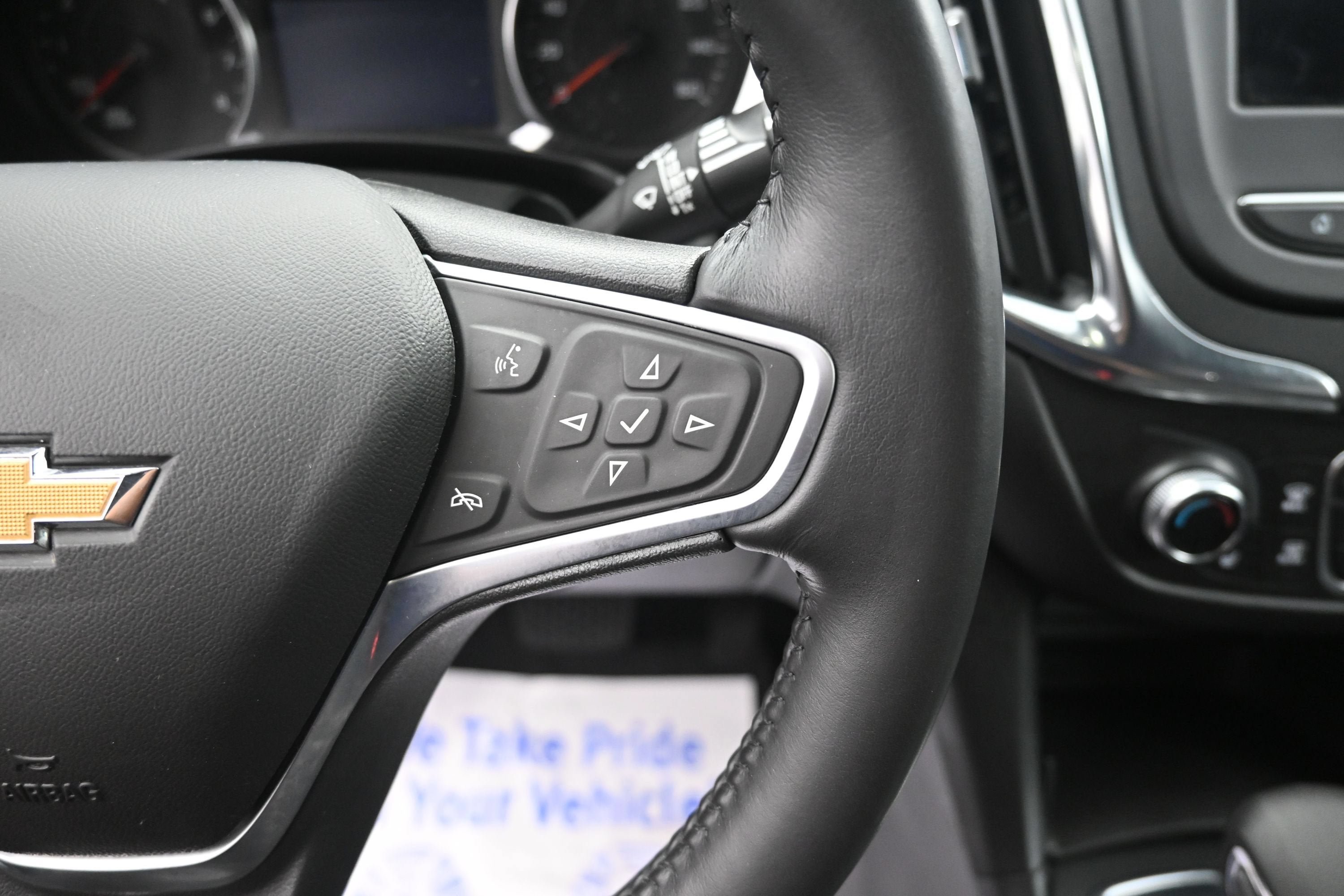 Used 2022 Chevrolet Equinox LT FWD image 13