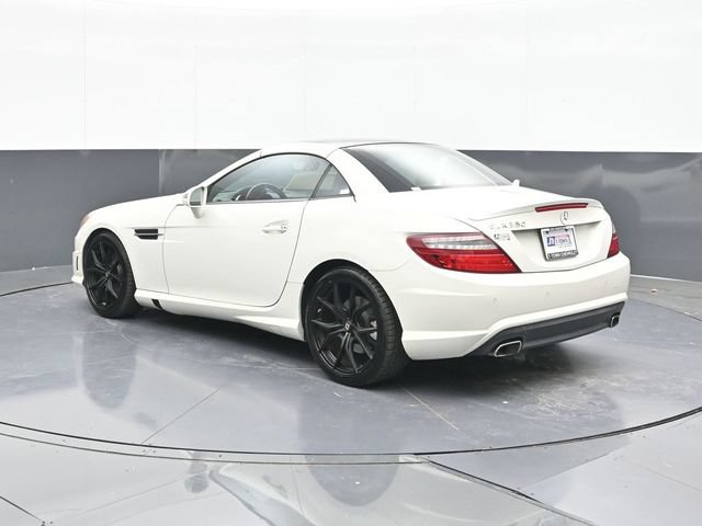 Used 2013 Mercedes-Benz SLK 350 image 9