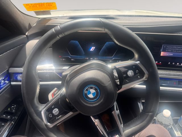 Used 2024 BMW i7 xDrive60 w/ Executive Package AWD/4WD image 12