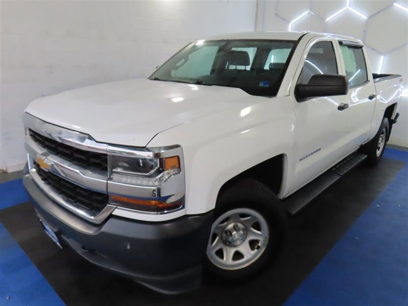 Used 2018 Chevrolet Silverado 1500 W/T w/ Trailering Package AWD/4WD image 4