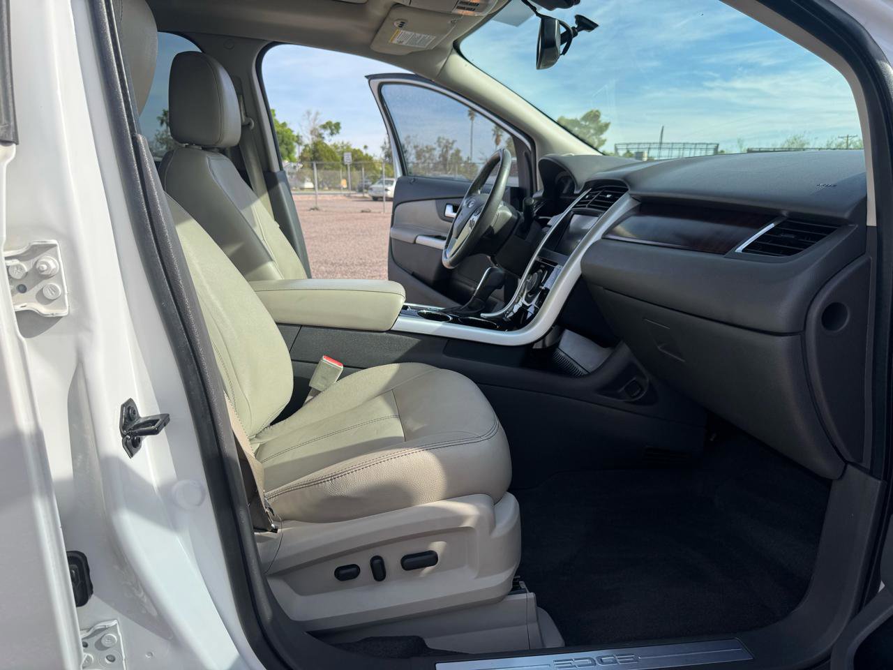 Used 2012 Ford Edge Limited FWD image 57