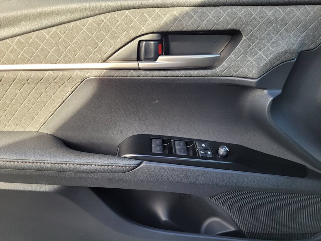 New 2026 Toyota Camry XLE AWD/4WD image 24