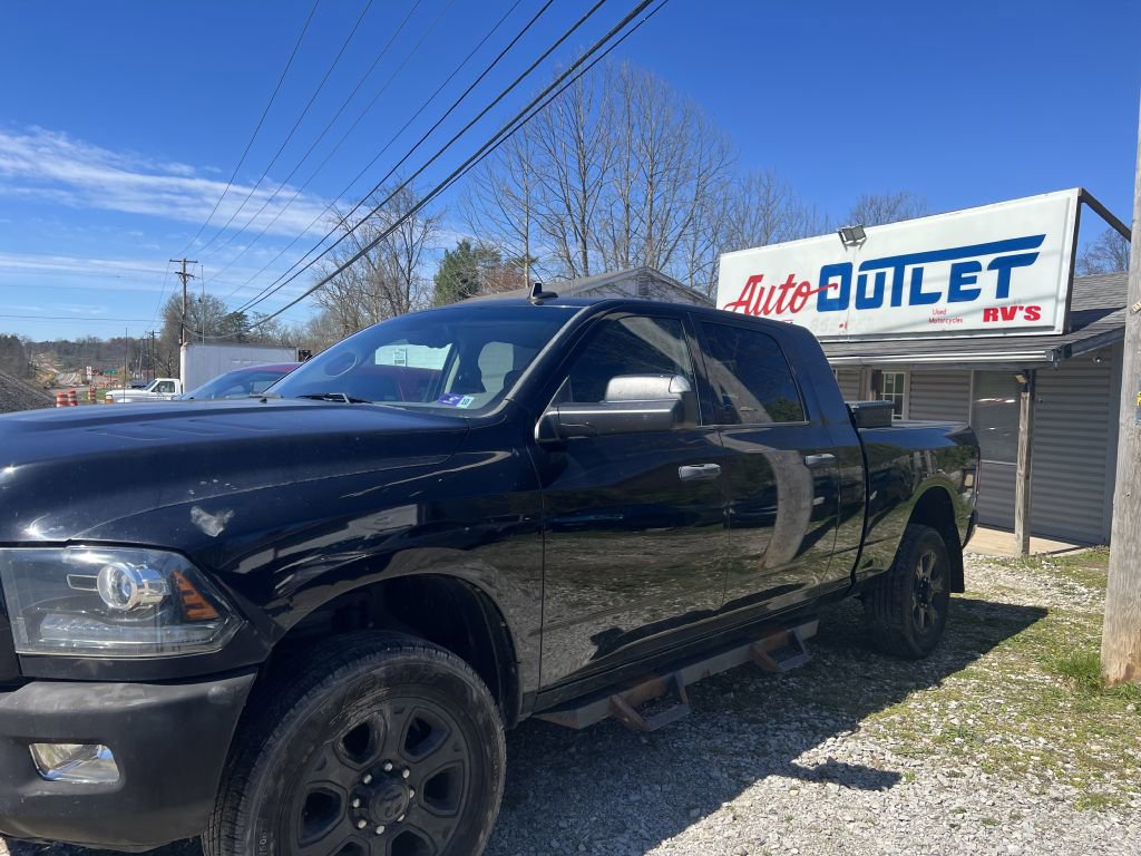 Used 2015 RAM 2500 Big Horn image 2