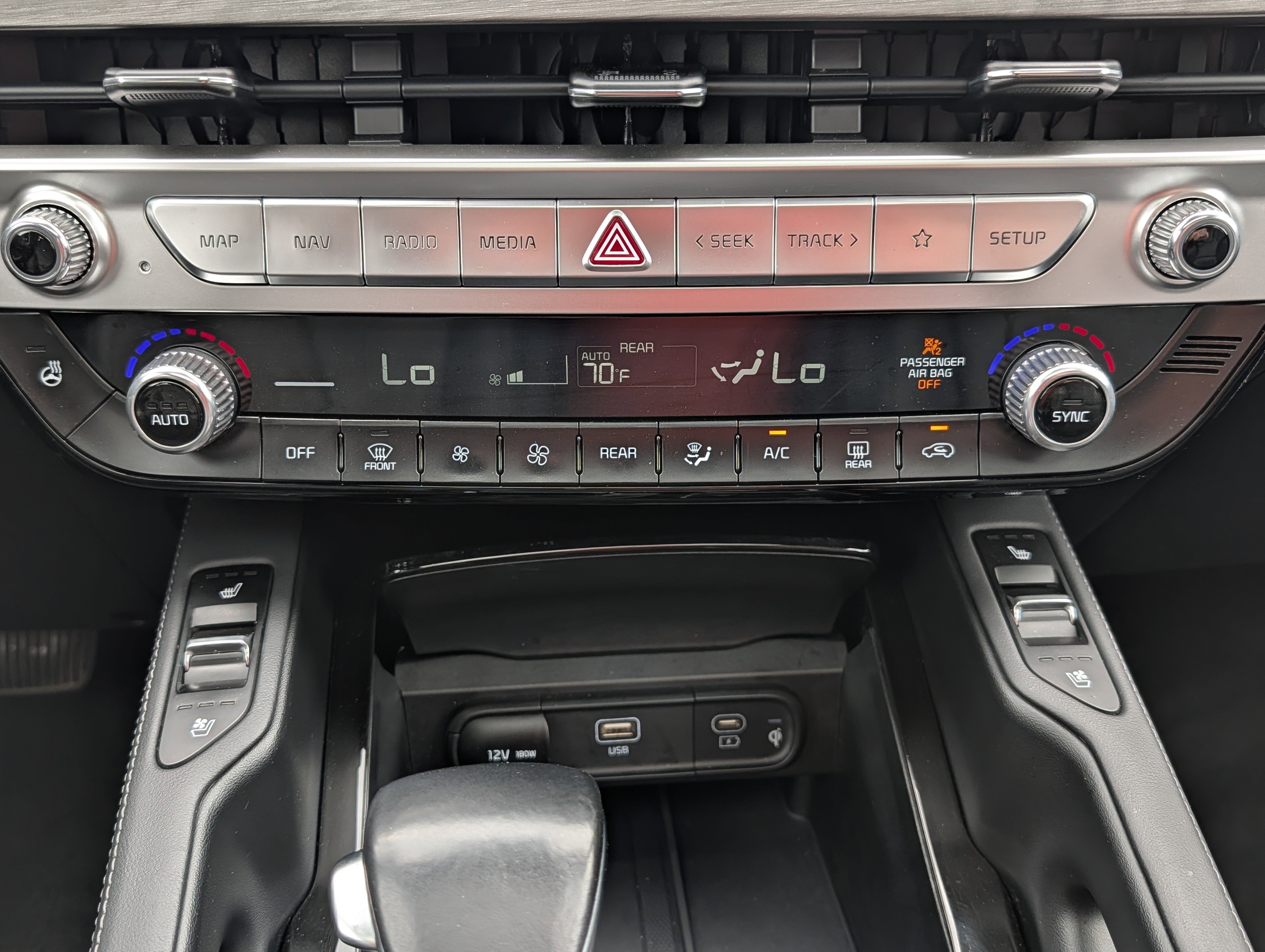 Used 2023 Kia Telluride EX X-Line AWD/4WD image 40