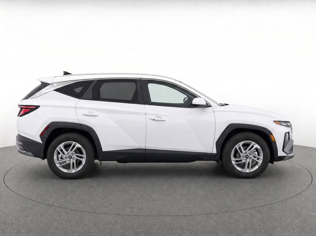New 2026 Hyundai Tucson SE FWD image 8
