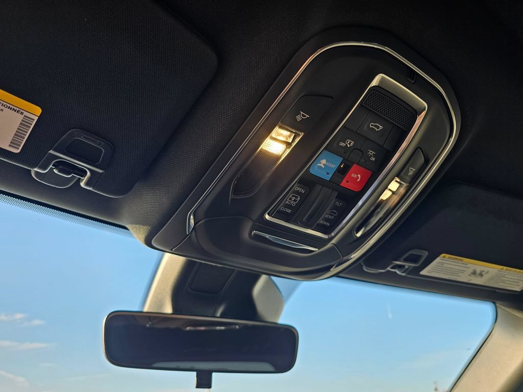 New 2025 Jeep Grand Cherokee Altitude AWD/4WD image 26
