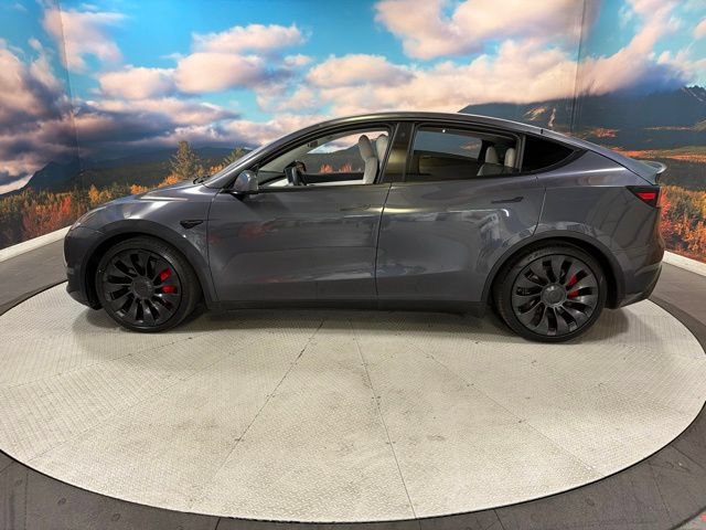 Used 2022 Tesla Model Y Performance AWD/4WD image 5