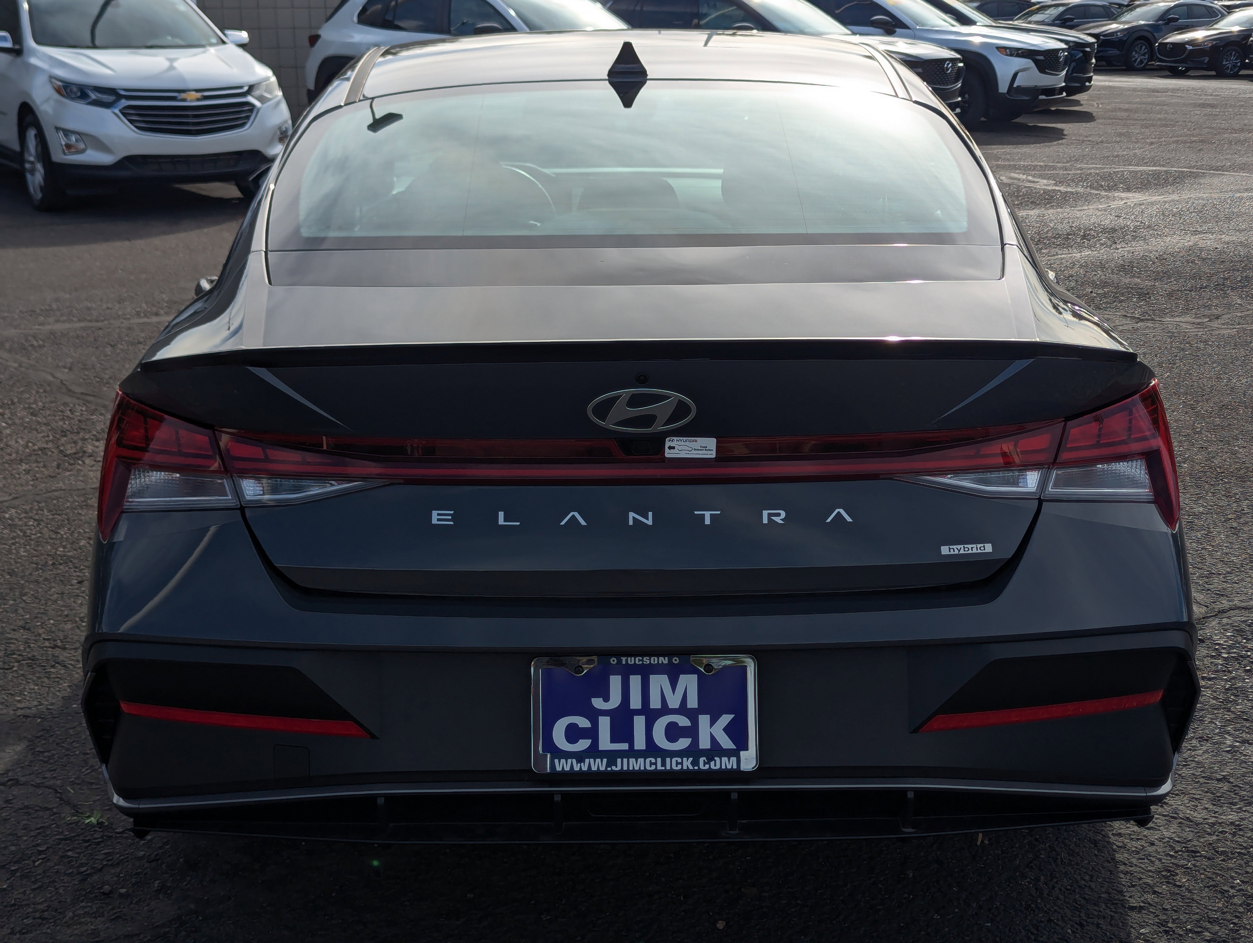 Certified 2025 Hyundai Elantra SEL image 3