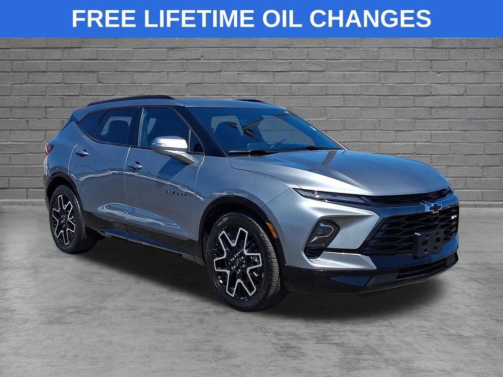 Used 2023 Chevrolet Blazer RS w/ Driver Confidence II Package AWD/4WD image 1