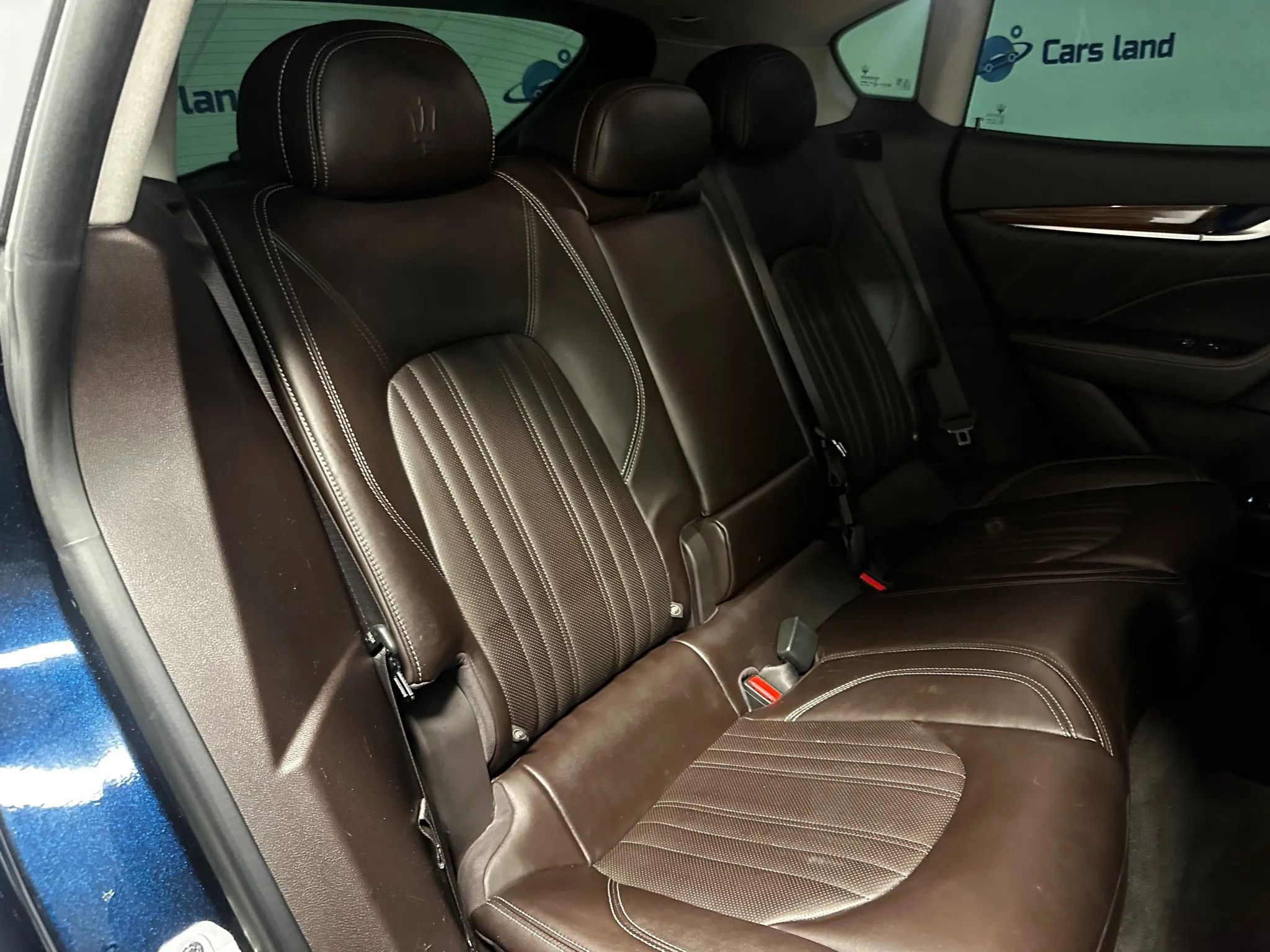 Used 2019 Maserati Levante GranLusso AWD/4WD image 22