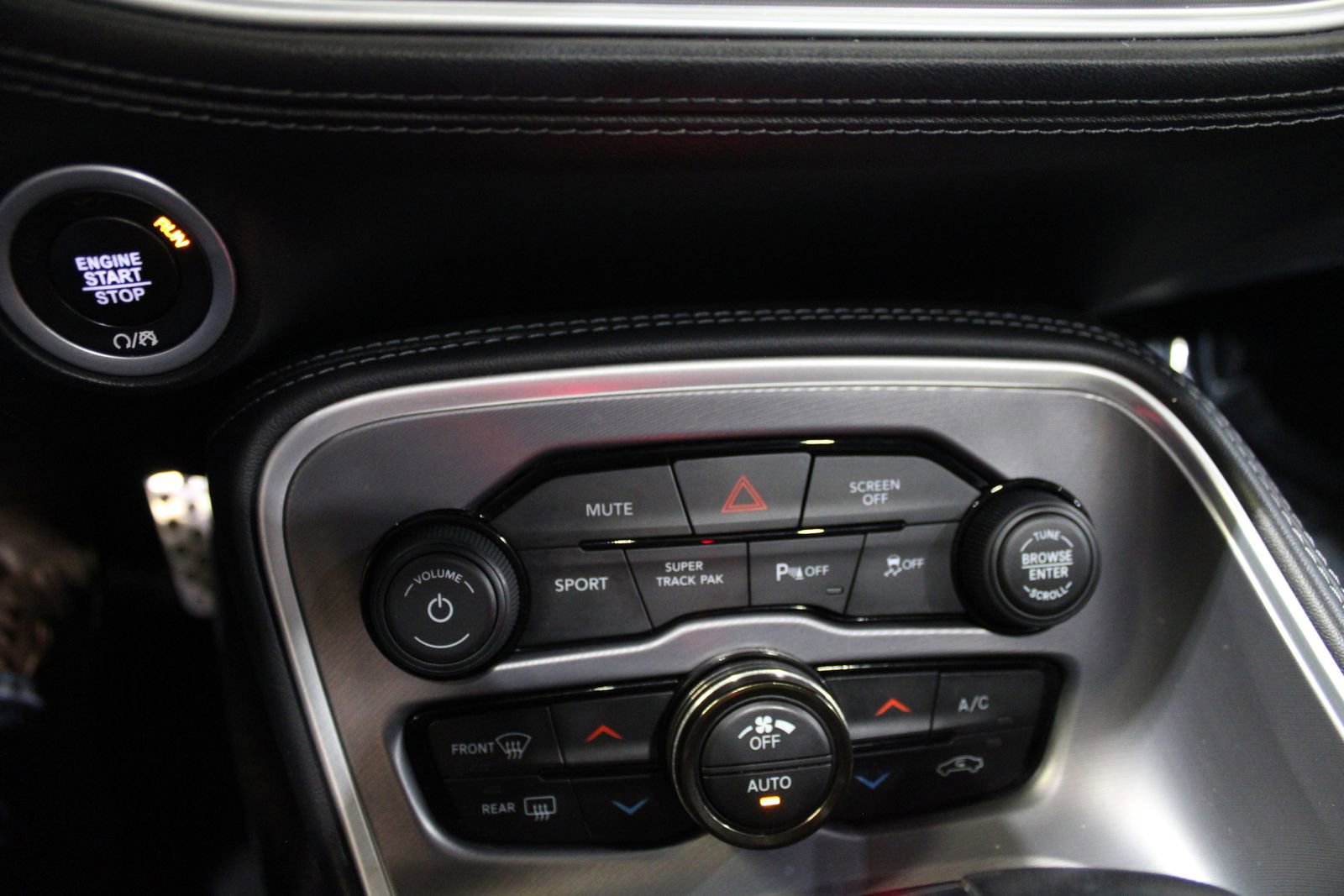 Used 2021 Dodge Challenger R/T w/ Plus Package RWD image 31
