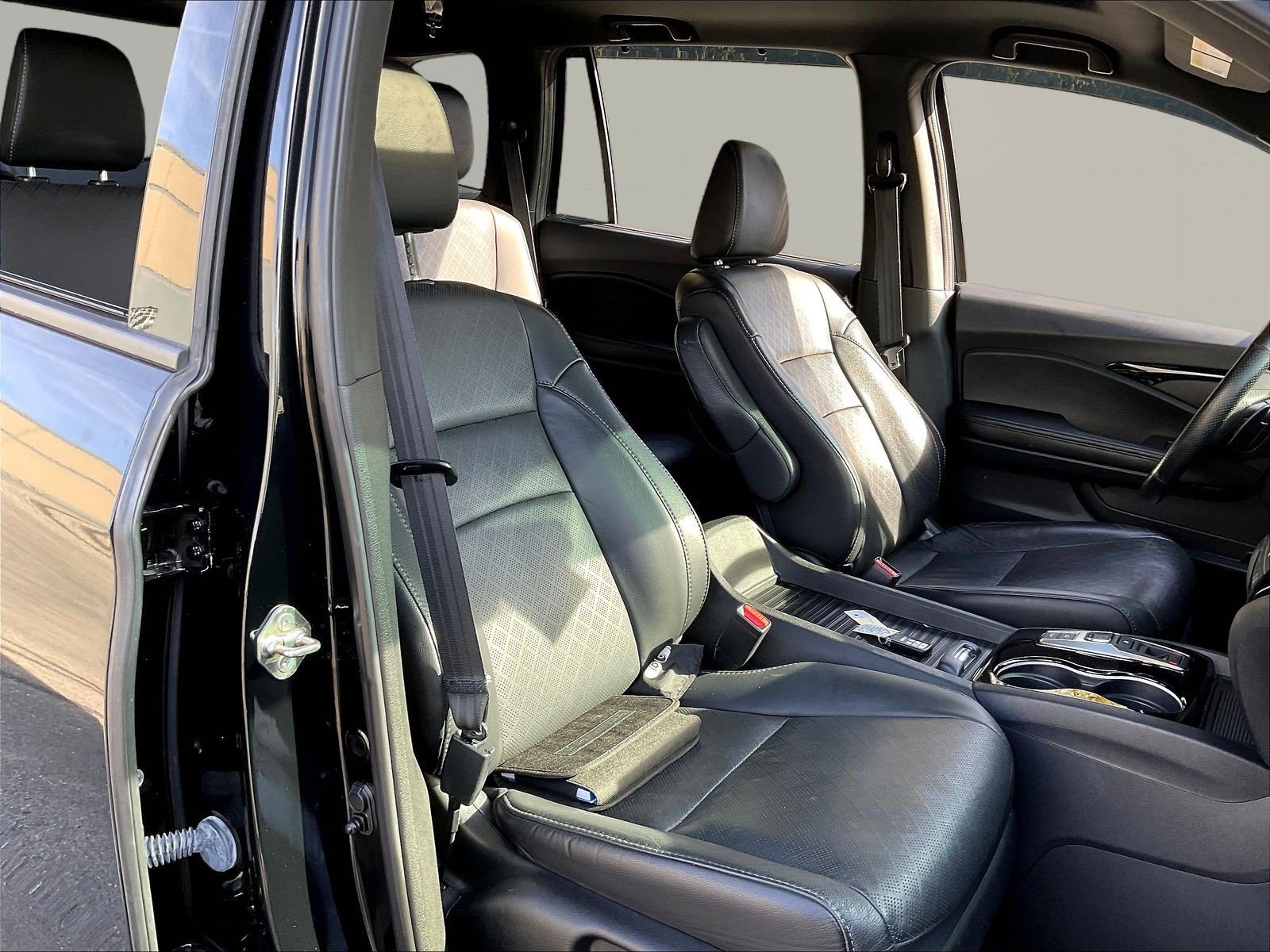 Used 2019 Honda Passport Elite image 29