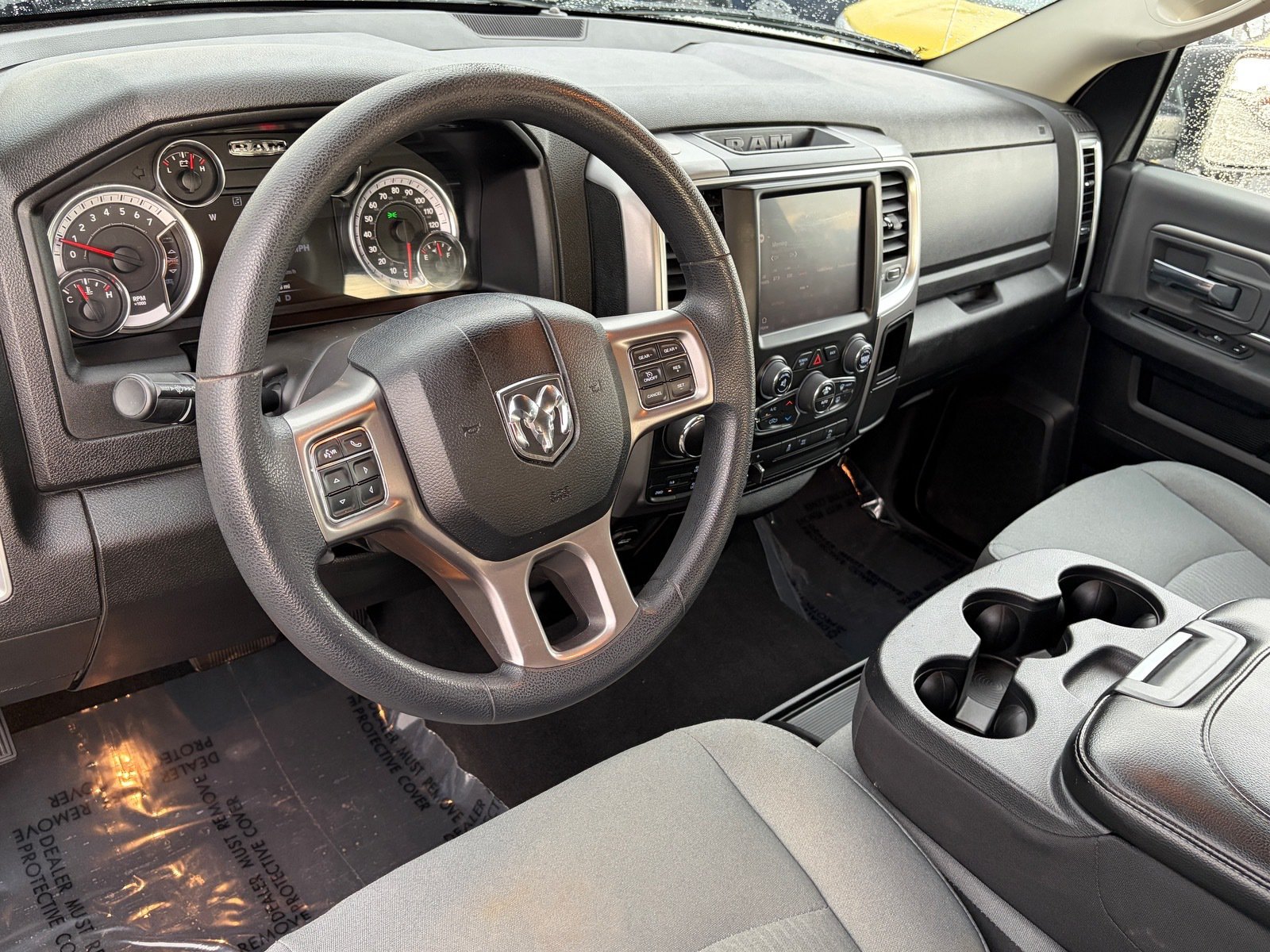 Used 2022 RAM 1500 Classic SLT w/ Electronics Group AWD/4WD image 16