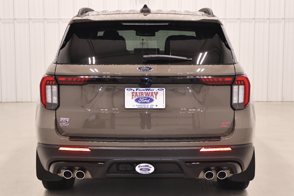 Certified 2026 Ford Explorer ST w/ Sun And Sound Package AWD/4WD image 8