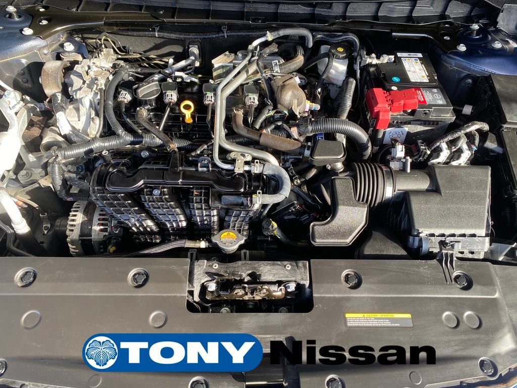 Used 2023 Nissan Altima 2.5 SR w/ SR Premium Package FWD image 10