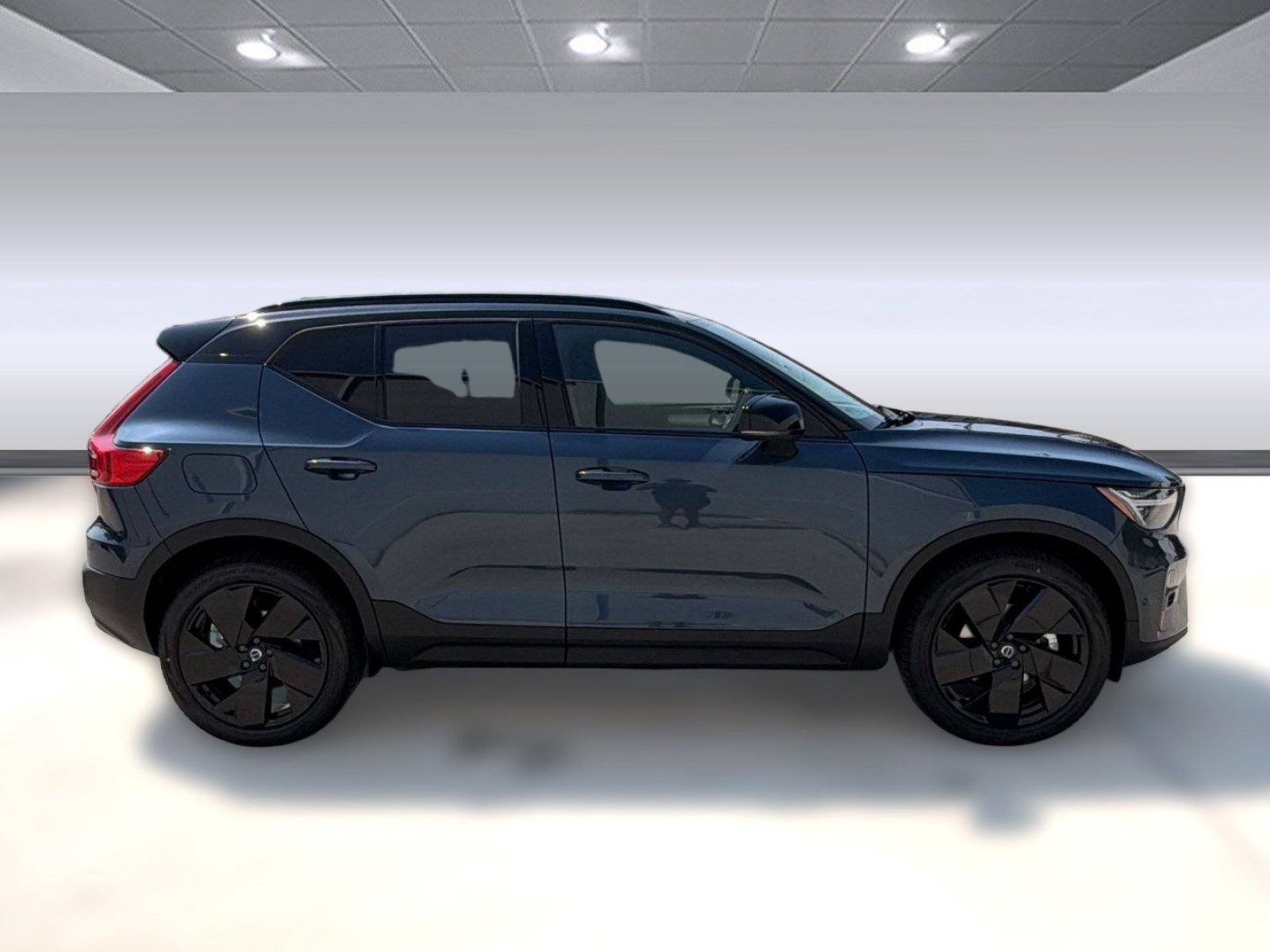 New 2026 Volvo XC40 B5 Ultra w/ Protection Package Premier AWD/4WD image 8
