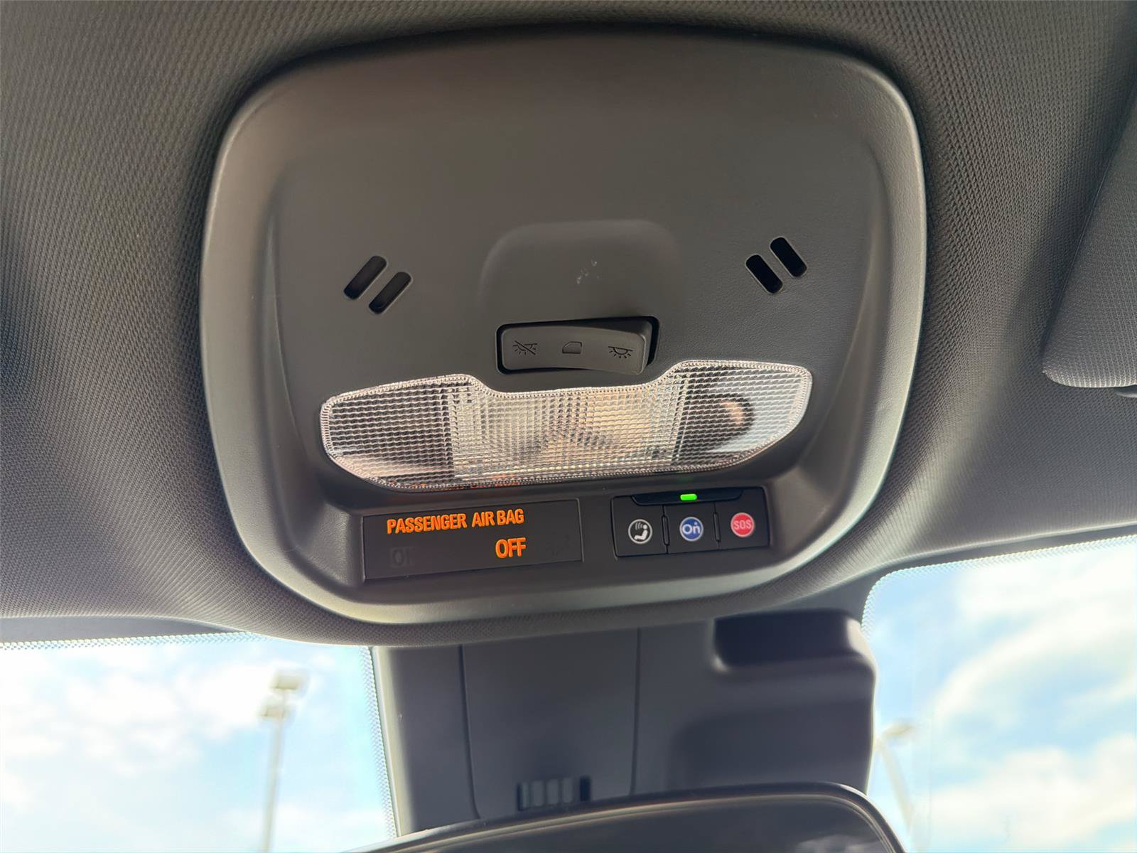 New 2026 Chevrolet Trax RS w/ Driver Confidence Package FWD image 19