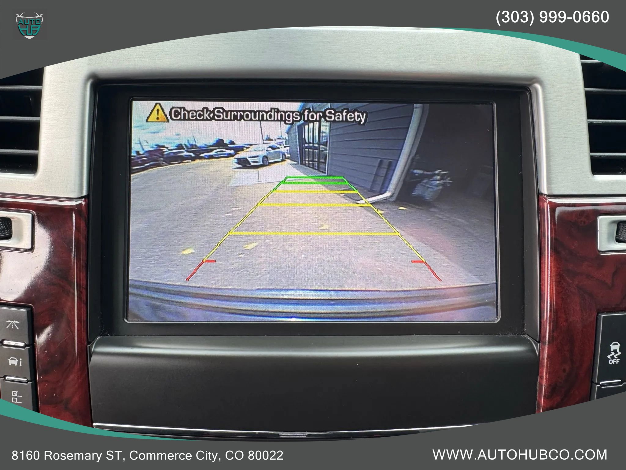 Used 2014 Cadillac Escalade Premium image 19