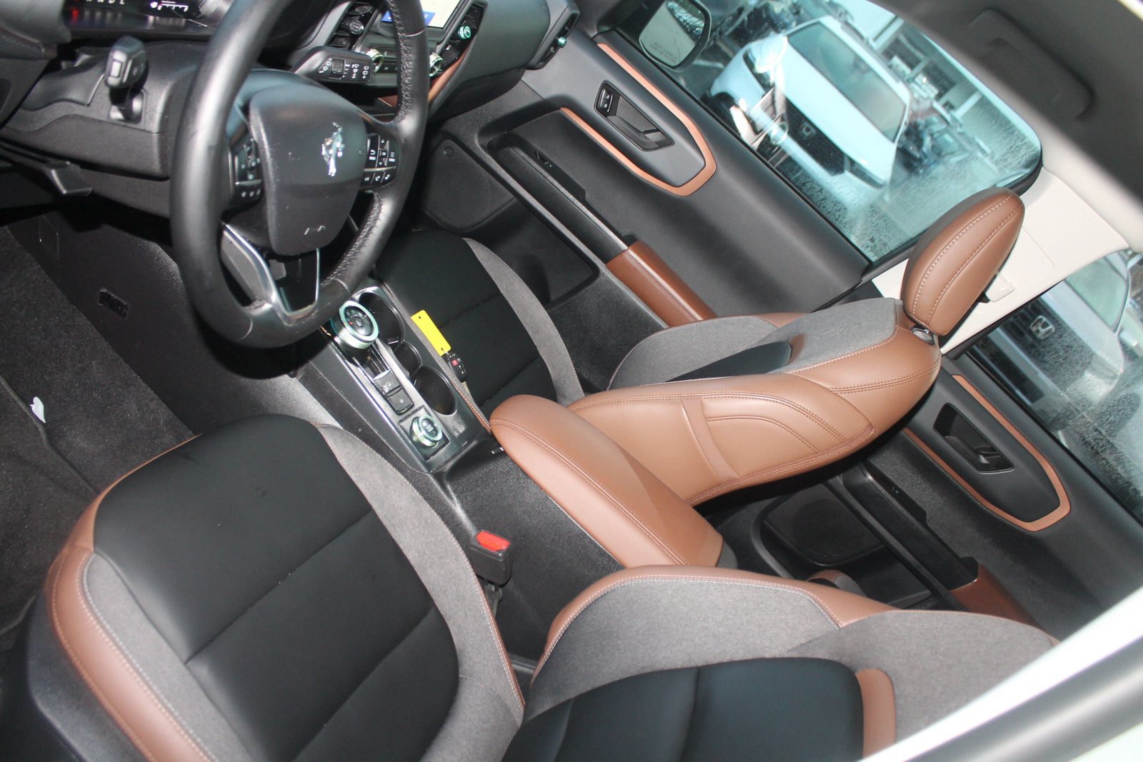 Used 2024 Ford Bronco Sport Outer Banks AWD/4WD image 15