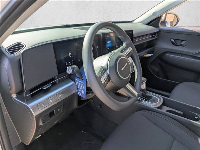 New 2027 Hyundai Kona SE FWD image 3
