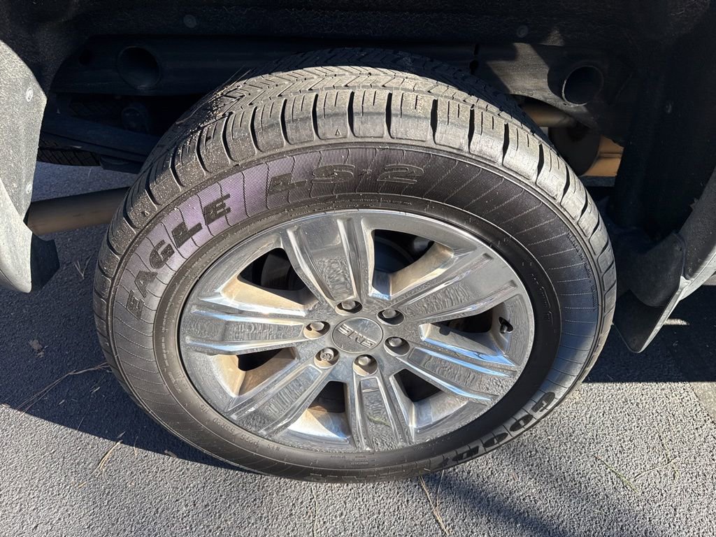 Used 2017 GMC Sierra 1500 SLT image 18