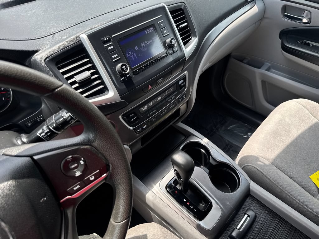 Used 2019 Honda Pilot LX image 21