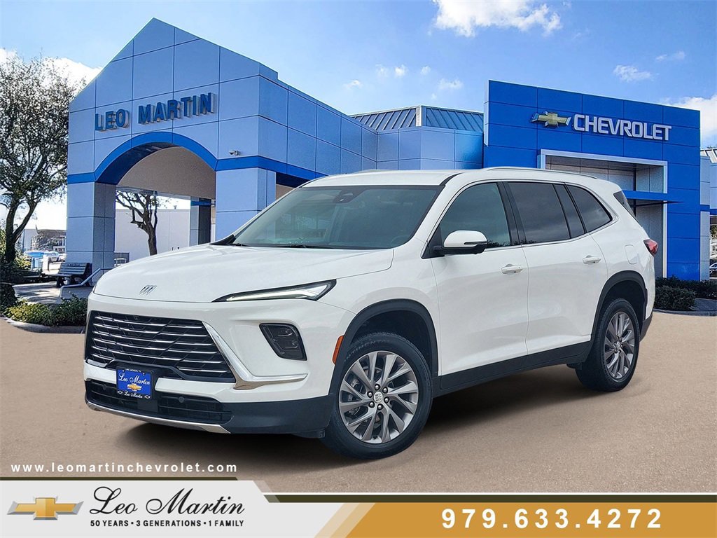 Used 2025 Buick Enclave Preferred image 1