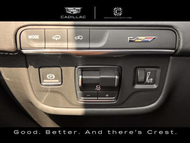 Certified 2024 Cadillac Escalade V w/ Heavy-Duty Trailer Package AWD/4WD image 24