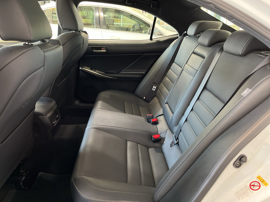 Used 2017 Lexus IS 200t F Sport w/ F Sport Package RWD image 13