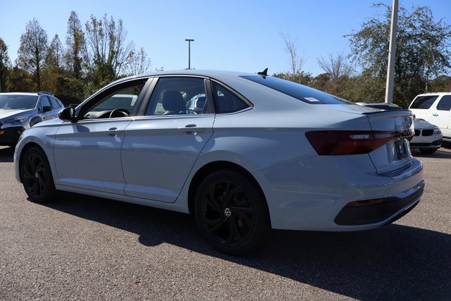 New 2026 Volkswagen Jetta SE image 5