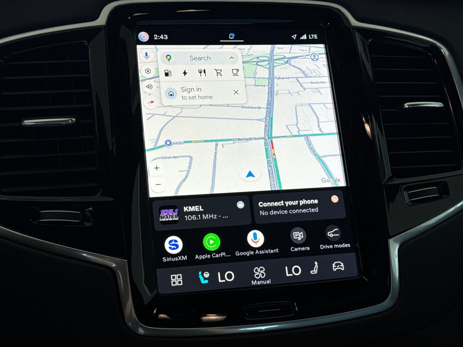 Certified 2023 Volvo XC90 T8 Ultimate AWD/4WD image 24