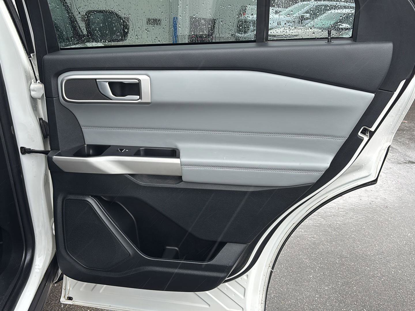 Used 2023 Ford Explorer XLT w/ Equipment Group 202A image 21