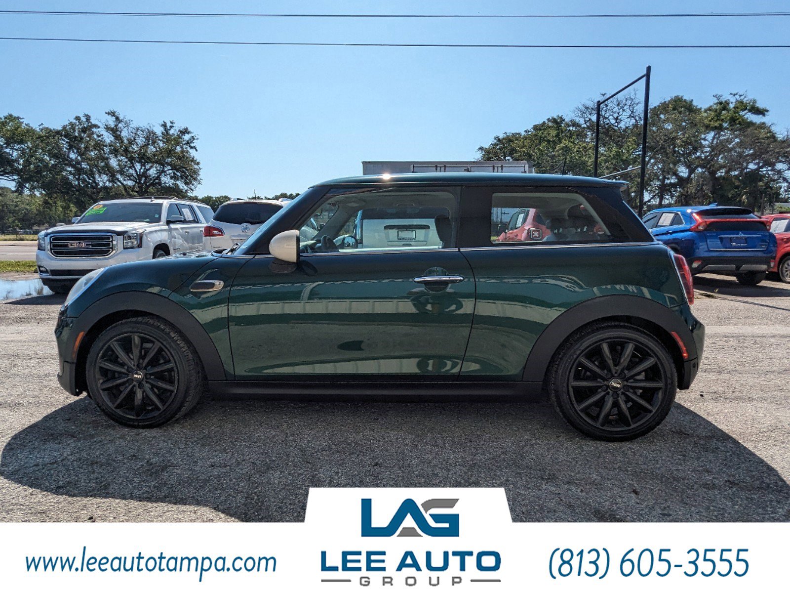 Used 2015 MINI Cooper 2-Door Hardtop image 7