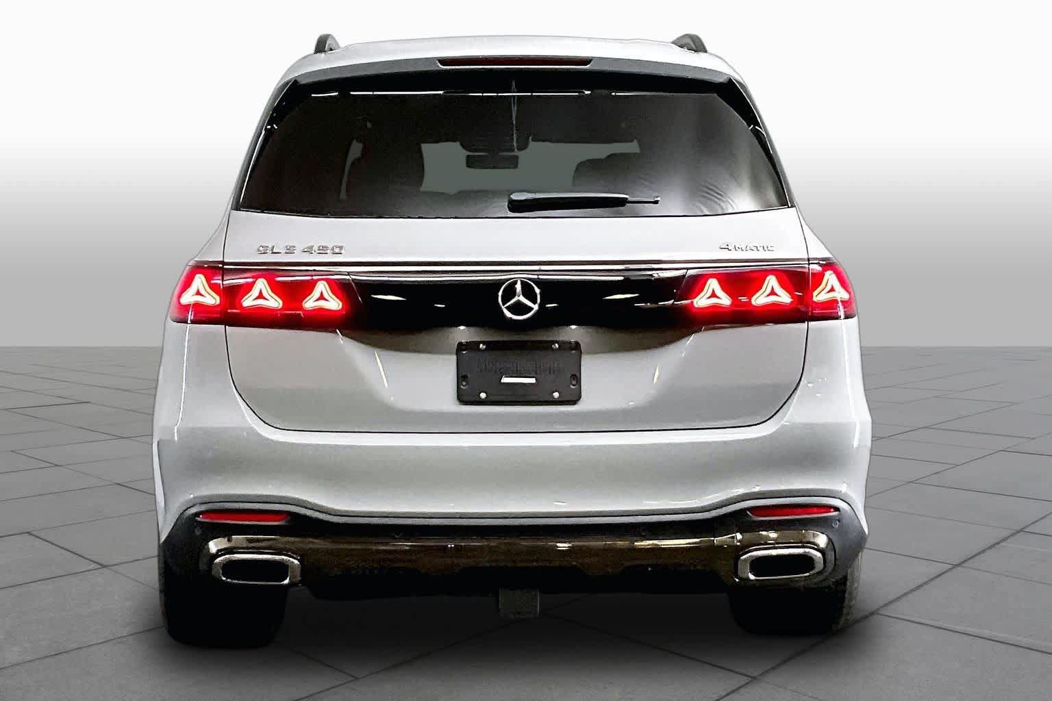 New 2027 Mercedes-Benz GLS 450 4MATIC image 5