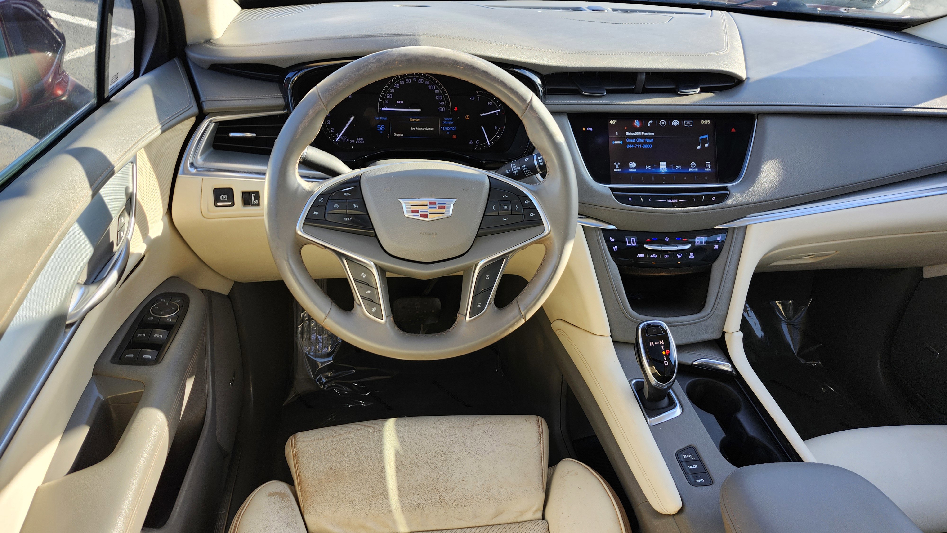 Used 2017 Cadillac XT5 Premium Luxury w/ LPO, Wheel Lock Package image 27