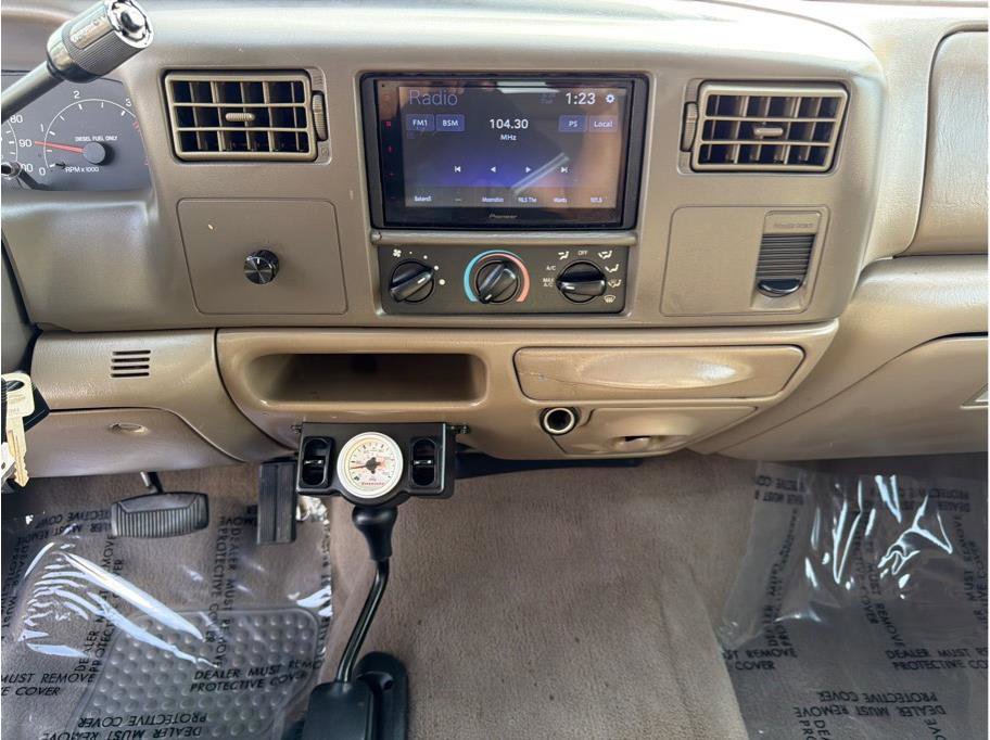 Used 2001 Ford F250 4x4 Crew Cab Super Duty image 8
