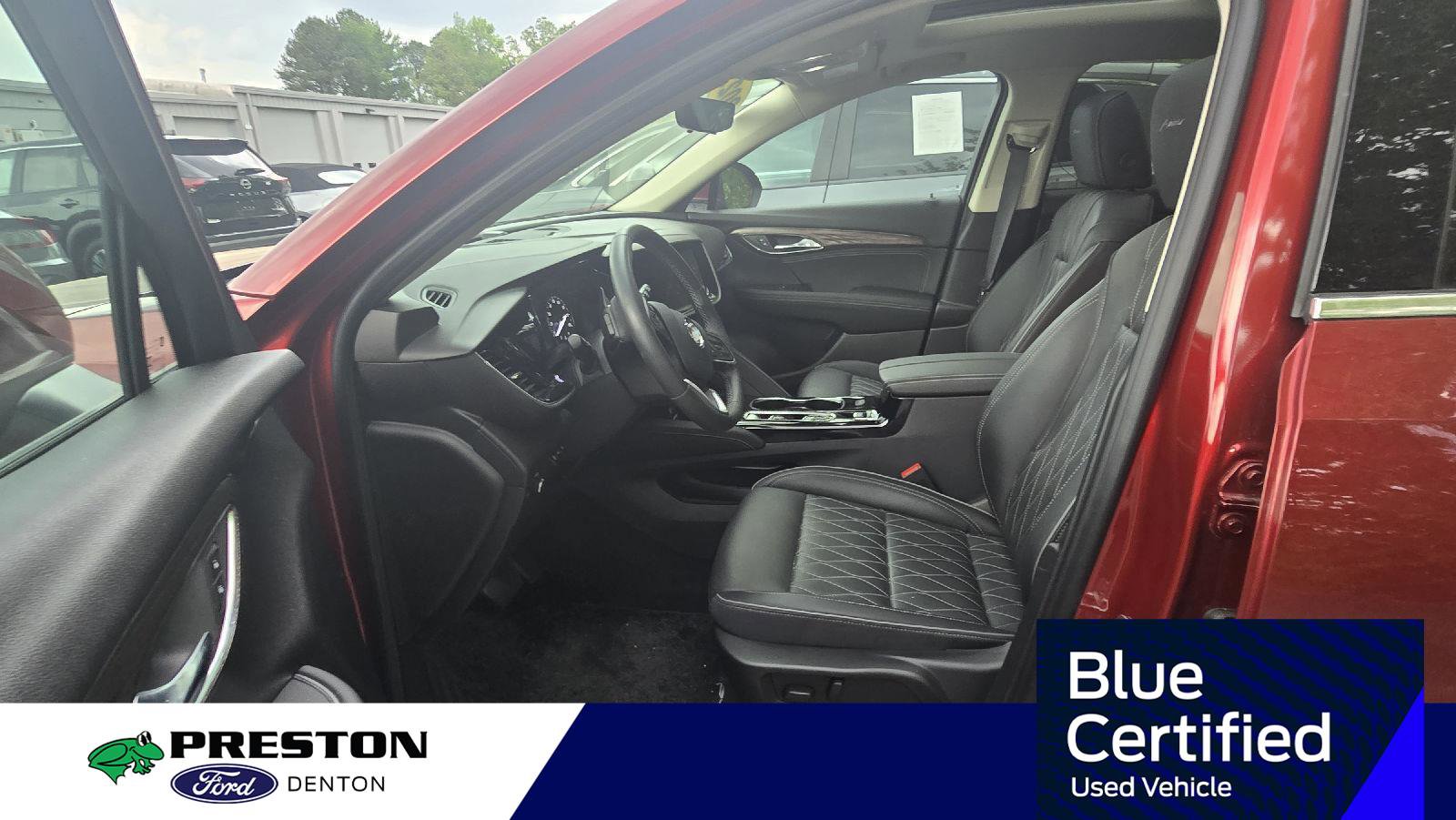 Used 2023 Buick Envision Avenir AWD/4WD image 4