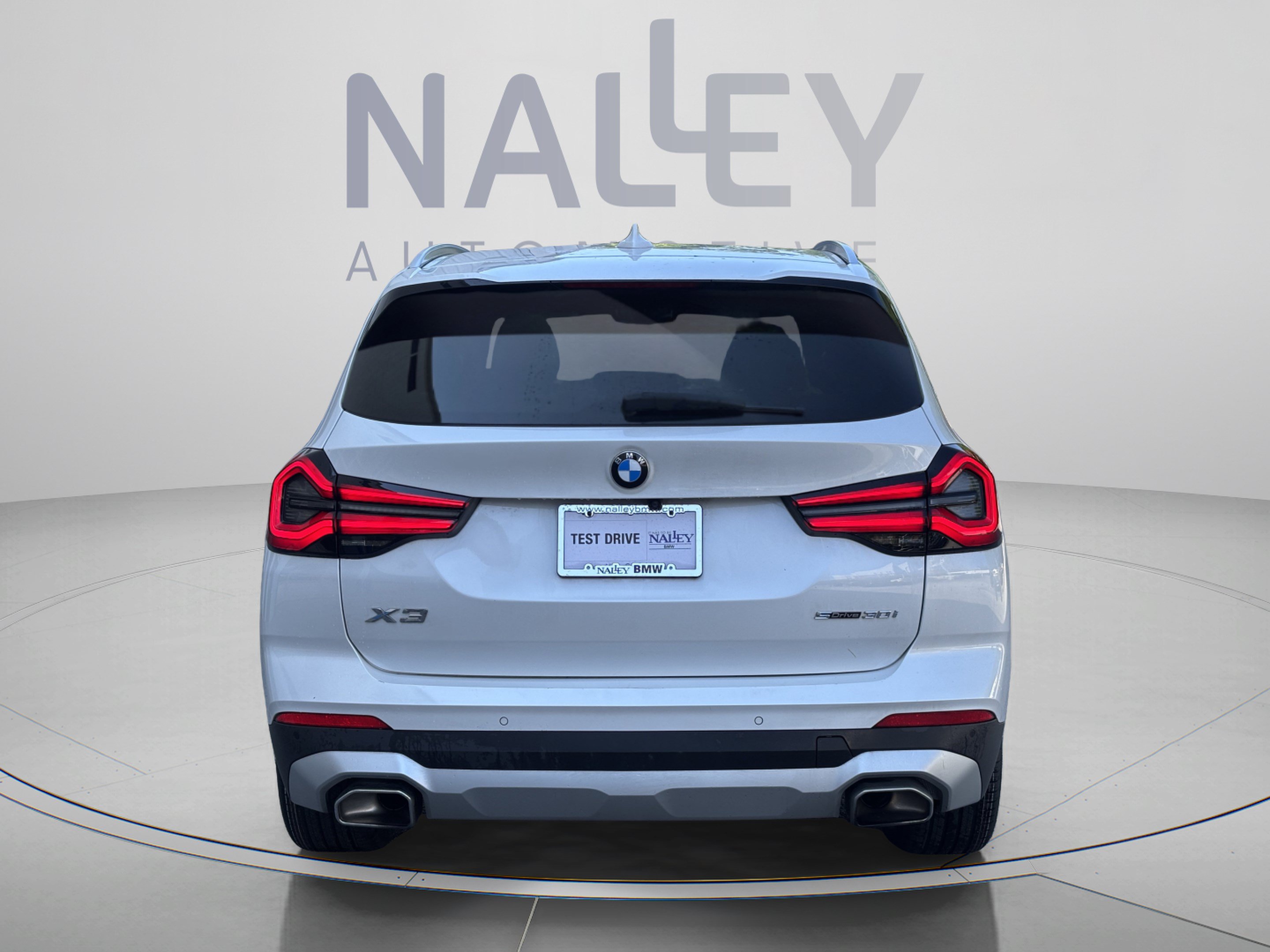 Used 2023 BMW X3 sDrive30i w/ Premium Package RWD image 3