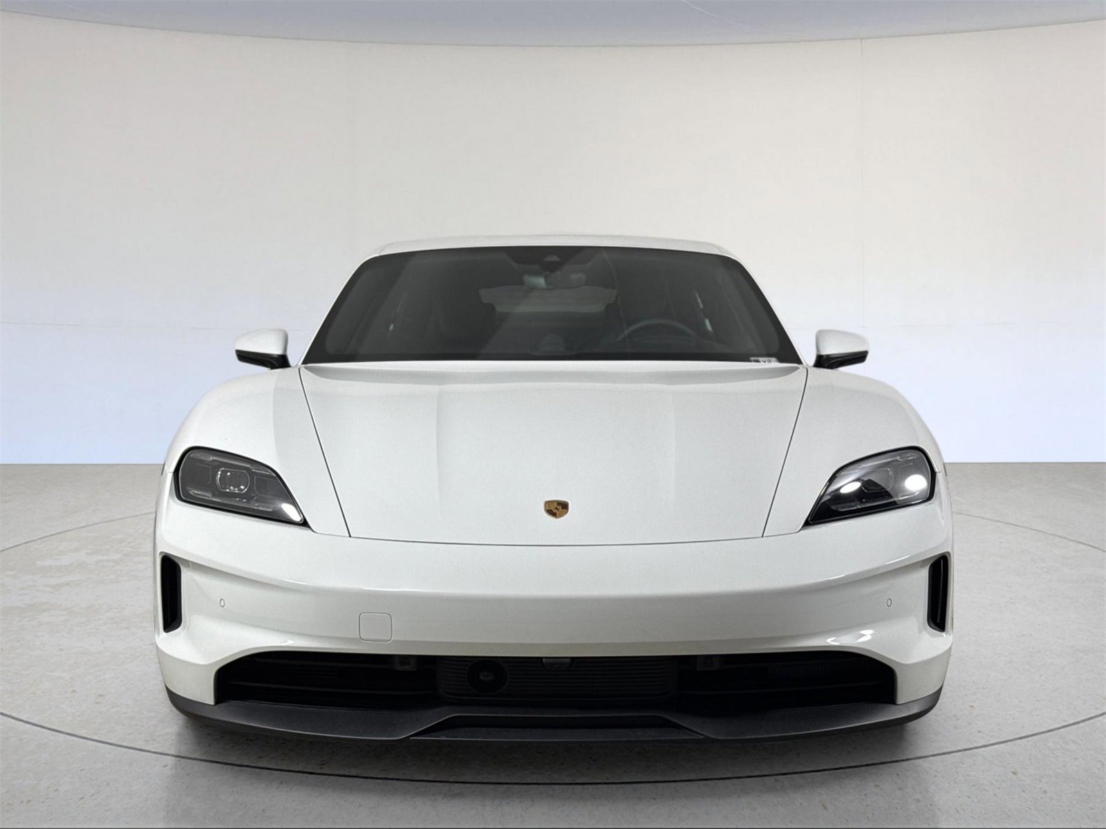 Used 2025 Porsche Taycan 4S image 11
