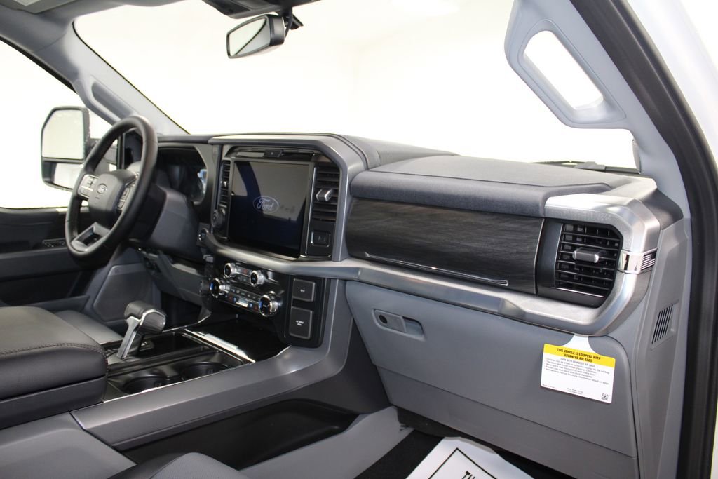 New 2025 Ford F150 Lariat w/ Equipment Group 502A High image 30