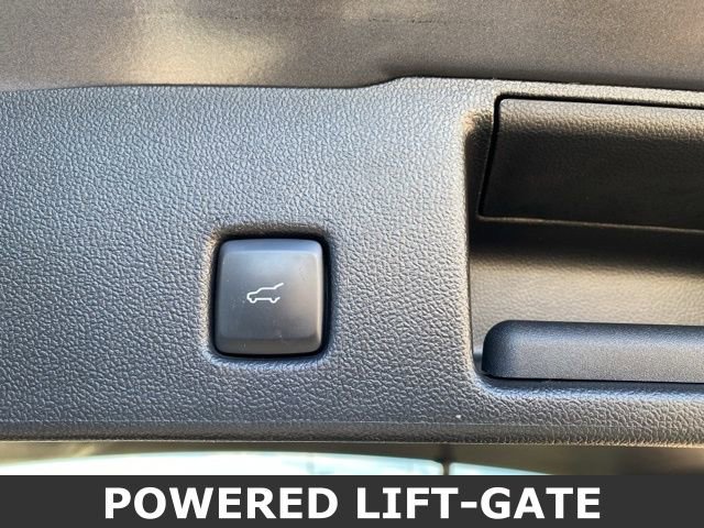 Used 2023 Ford Escape ST-Line image 5