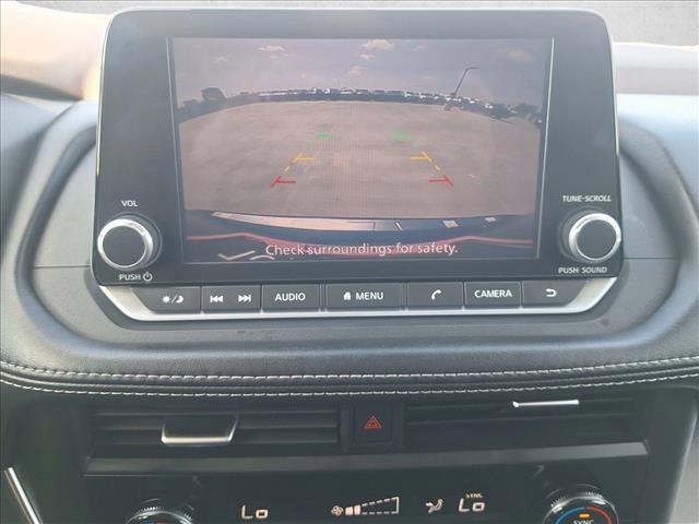 Used 2023 Nissan Rogue SV image 13